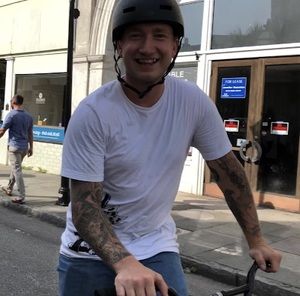 Meet your Posher, Tommy